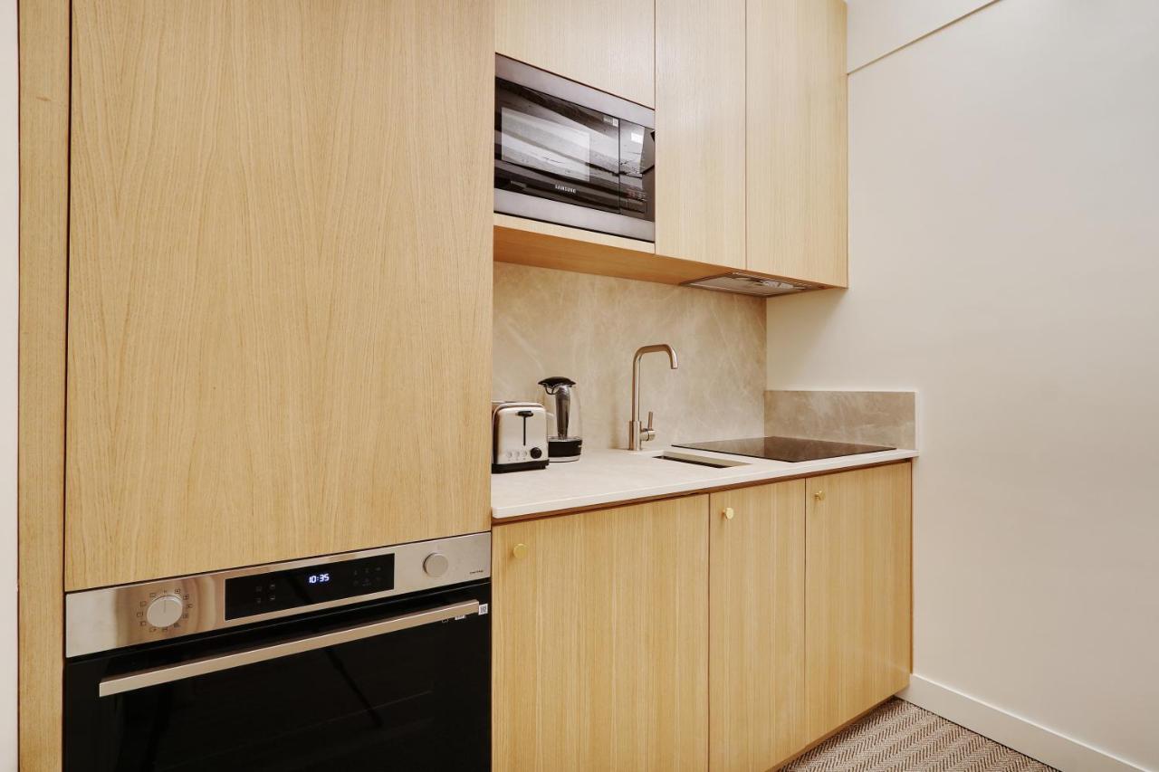 Pick A Flat'S Apartments In Louvre - Rue Saint Honore Paris Exterior photo